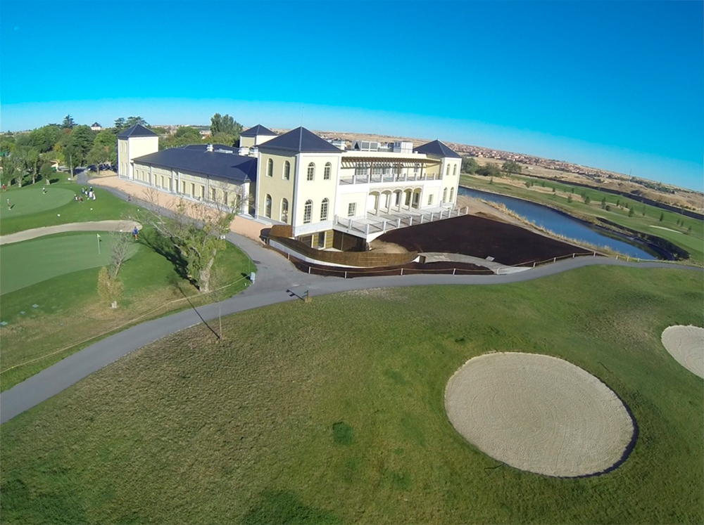 Finalización parcial de La Faisanera para casa club del campo de golf en Palazuelos de Eresma