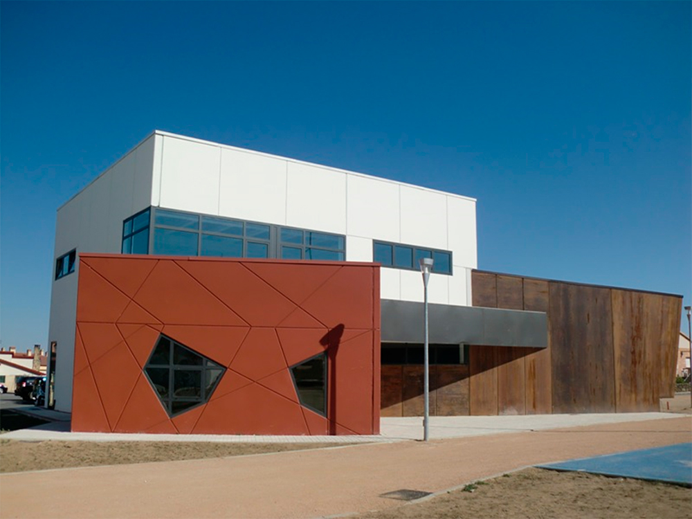 Ejecución de edificio de usos múltiples II Fase II Separata