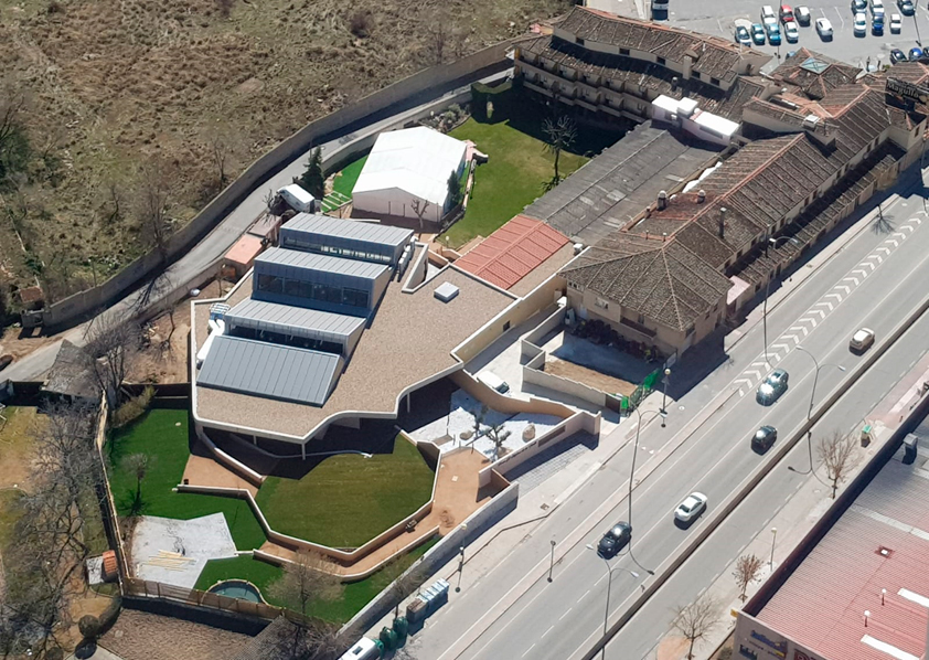 Ejecución para reforma y ampliación de salón de banquetes en Venta Magullo